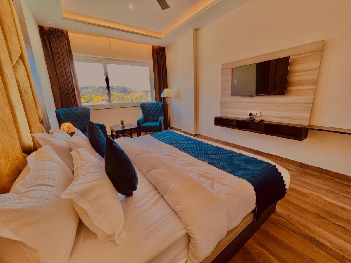 Ganges Blossam - A Four Star Luxury Hotel & Resort 哈里瓦 外观 照片